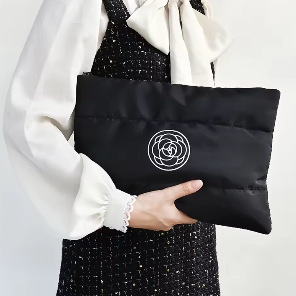 Elegant Quilted Floral Makeup Clutch Luxe Down Cotton, Travel-Ready Design